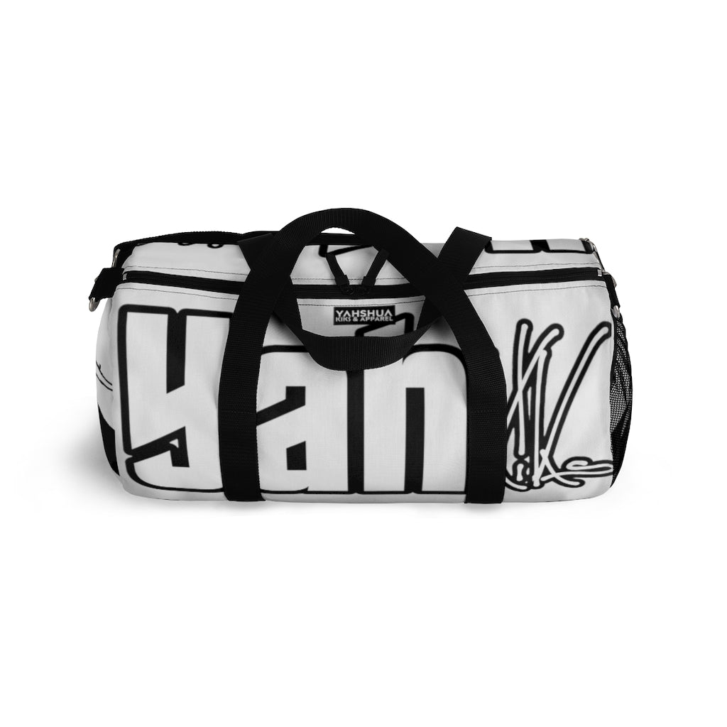 5D. YahKiKs Duffel Bag (W)