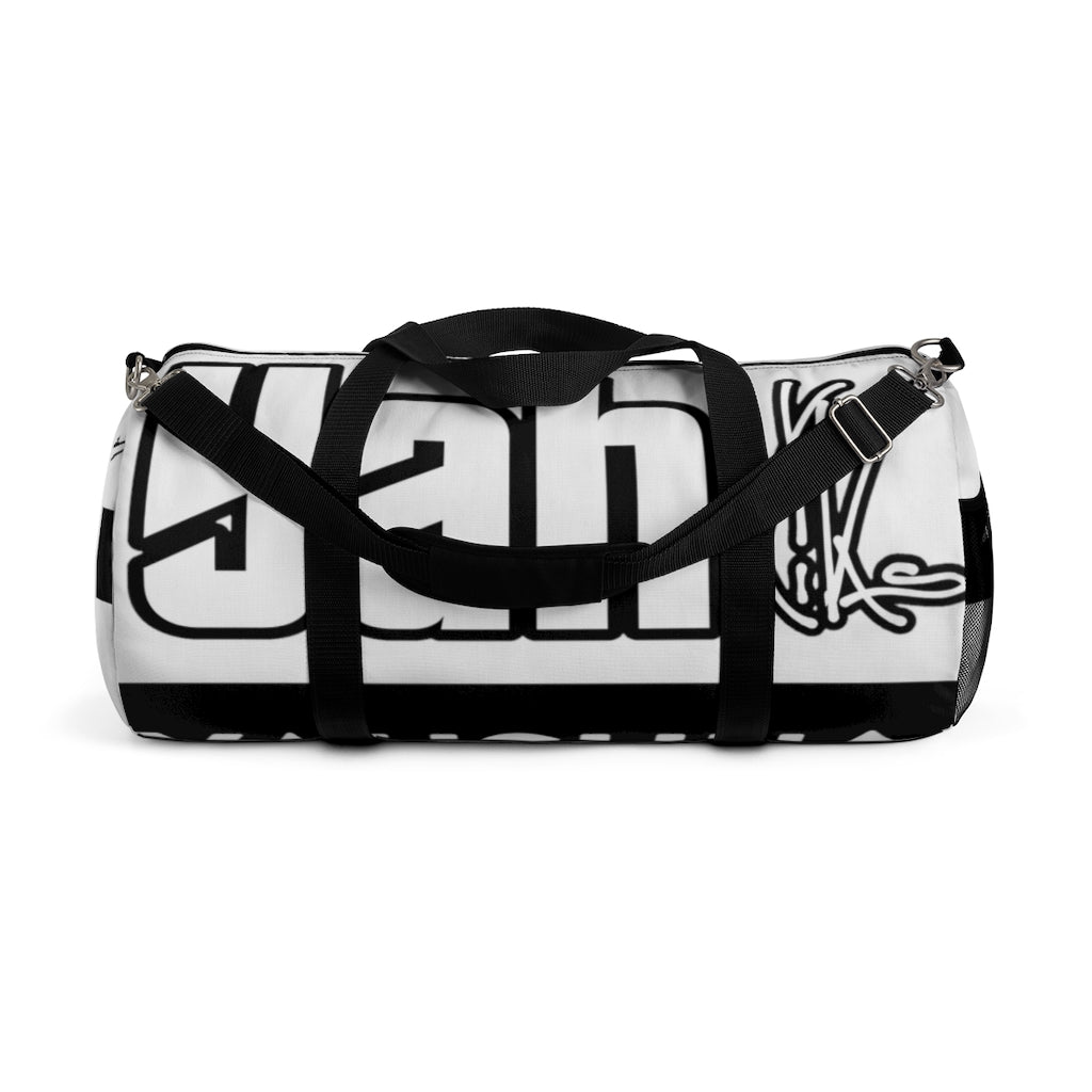 5D. YahKiKs Duffel Bag (W)